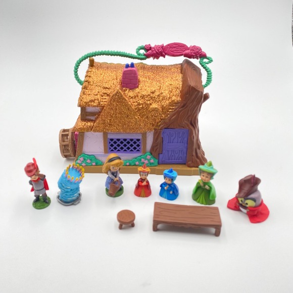 Disney Other - Disney Animators Collection Littles Sleeping Beauty Aurora Cottage Play Set